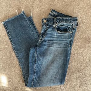 American Eagle mid rise skinny Jean